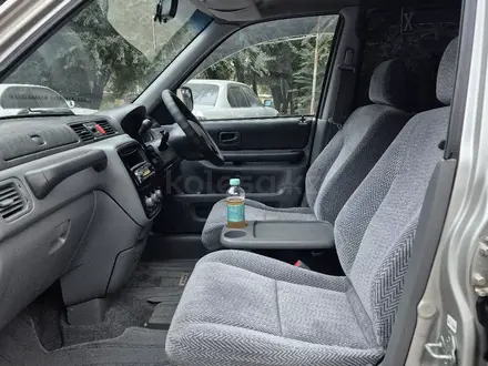 Honda CR-V 1997 года за 3 100 000 тг. в Алматы – фото 19