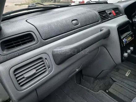 Honda CR-V 1997 года за 3 100 000 тг. в Алматы – фото 21