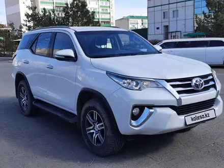 Toyota Fortuner 2017 года за 15 600 000 тг. в Уральск – фото 3