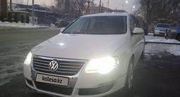 Volkswagen Passat 2006 годаfor2 550 000 тг. в Алматы – фото 2