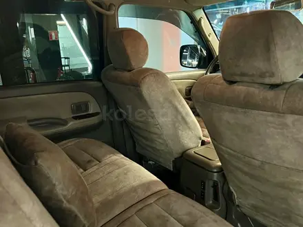 Toyota Land Cruiser Prado 1999 года за 6 900 000 тг. в Алматы – фото 14