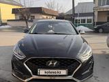 Hyundai Sonata 2021 года за 9 800 000 тг. в Шымкент