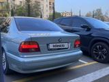 BMW M5 1998 года за 3 700 000 тг. в Туркестан – фото 2