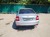 ВАЗ (Lada) Priora 2172 2013 года за 1 650 000 тг. в Актобе – фото 4