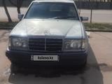 Mercedes-Benz E 230 1990 года за 1 200 000 тг. в Талдыкорган