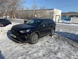 Toyota RAV4 2020 года за 17 000 000 тг. в Экибастуз