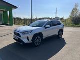 Toyota RAV4 2020 годаүшін15 000 000 тг. в Уральск