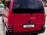Volkswagen Multivan 1994 года за 3 600 000 тг. в Караганда – фото 2