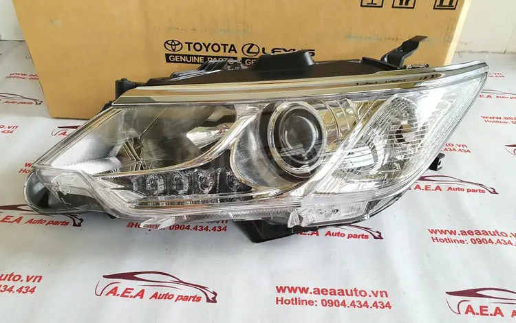 Фара передний Toyota Camry 55 EUROPE ORIGINAL за 160 000 тг. в Алматы
