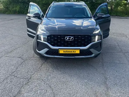 Hyundai Santa Fe 2021 года за 15 300 000 тг. в Павлодар