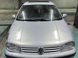 Volkswagen Golf 1998 года за 1 600 000 тг. в Алматы – фото 4