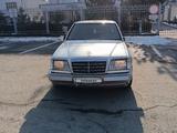 Mercedes-Benz E 280 1994 годаfor3 100 000 тг. в Шымкент