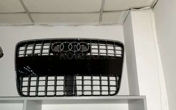 Решётка радиатора от Ауди КУ7, Audi q7/4l рестайлинг за 80 000 тг. в Алматы