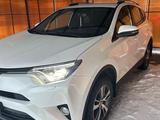 Toyota RAV4 2016 годаfor12 000 000 тг. в Караганда – фото 2