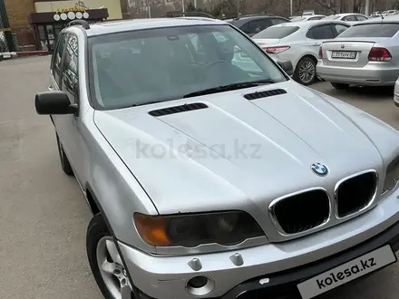 BMW X5 2001 года за 5 200 000 тг. в Алматы – фото 18