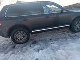 Volkswagen Touareg 2005 годаүшін5 500 000 тг. в Костанай – фото 3