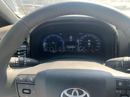 Toyota Camry Prestige 2026 года за 20 190 000 тг. в Актобе – фото 17