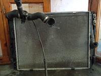 Радиатор охлаждения основной БМВ е81 за 35 000 тг. в Караганда