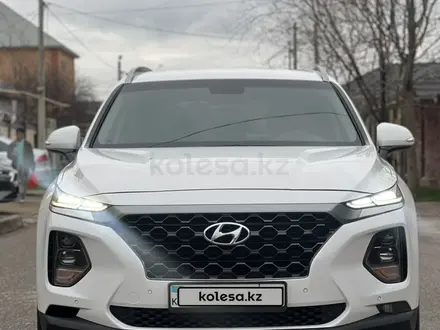 Hyundai Santa Fe 2018 года за 13 800 000 тг. в Шымкент – фото 3
