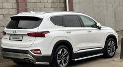 Hyundai Santa Fe 2018 года за 13 800 000 тг. в Шымкент – фото 2