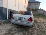 Mercedes-Benz C 180 1994 года за 2 200 000 тг. в Шымкент – фото 2
