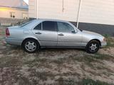 Mercedes-Benz C 180 1994 года за 2 200 000 тг. в Шымкент