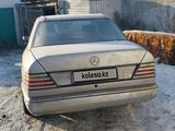 Mercedes-Benz E 230 1992 годаүшін1 200 000 тг. в Атбасар – фото 2