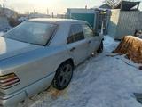 Mercedes-Benz E 230 1992 годаүшін1 200 000 тг. в Атбасар – фото 4