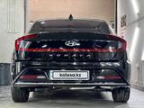 Hyundai Sonata 2023 года за 11 500 000 тг. в Алматы – фото 3