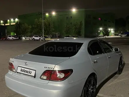 Lexus ES 300 2002 года за 5 155 000 тг. в Алматы – фото 4
