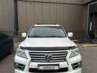 Lexus LX 570 2013 годаfor28 000 000 тг. в Алматы