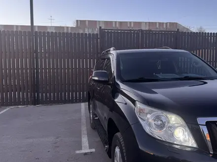 Toyota Land Cruiser Prado 2012 года за 13 750 000 тг. в Караганда – фото 2