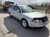 Volkswagen Passat 2001 года за 3 000 000 тг. в Астана – фото 2