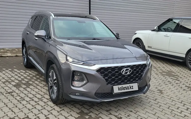 Hyundai Santa Fe 2020 года за 14 000 000 тг. в Усть-Каменогорск