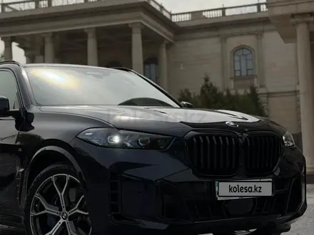 BMW X5 2024 года за 50 500 000 тг. в Алматы – фото 15