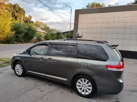 Toyota Sienna 2013 года за 12 400 000 тг. в Алматы – фото 10