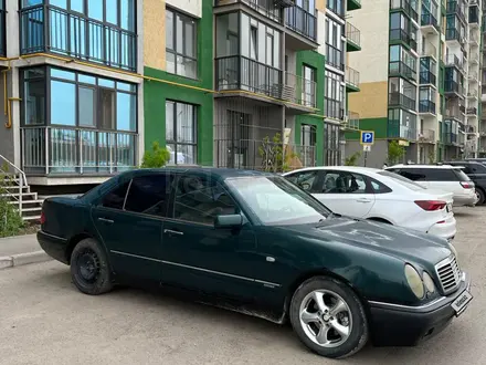 Mercedes-Benz E 320 1996 года за 2 300 000 тг. в Алматы – фото 5