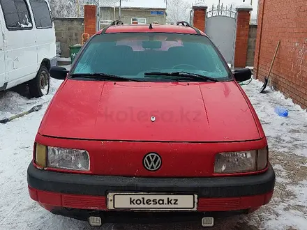 Volkswagen Passat 1991 года за 1 100 000 тг. в Астана