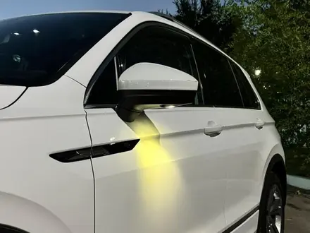 Volkswagen Tiguan 2021 года за 16 000 000 тг. в Алматы – фото 4
