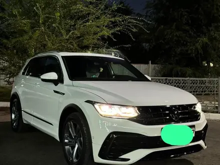 Volkswagen Tiguan 2021 года за 16 000 000 тг. в Алматы