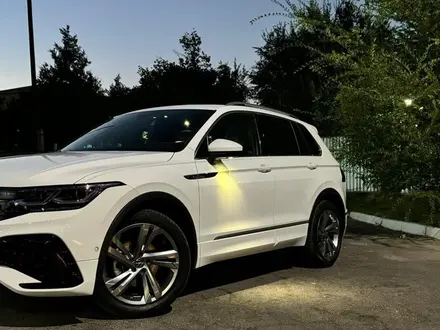 Volkswagen Tiguan 2021 года за 16 000 000 тг. в Алматы – фото 3
