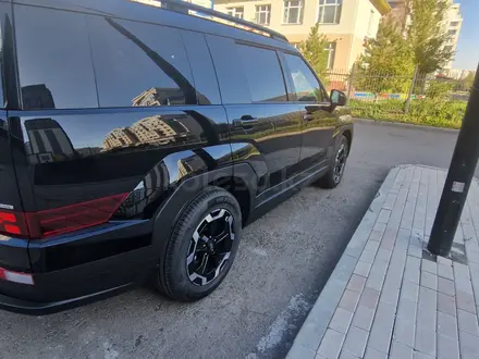 Hyundai Santa Fe 2024 года за 17 500 000 тг. в Астана – фото 3