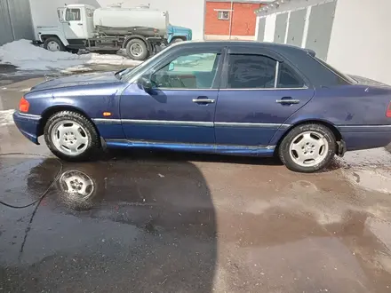 Mercedes-Benz C 180 1997 года за 2 222 222 тг. в Костанай