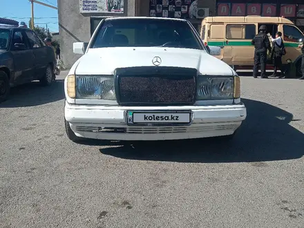 Mercedes-Benz E 200 1991 года за 900 000 тг. в Шымкент – фото 2