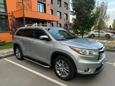 Toyota Highlander 2014 года за 16 780 000 тг. в Алматы – фото 9