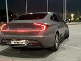 Hyundai Sonata 2020 года за 9 500 000 тг. в Алматы – фото 4