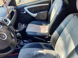Renault Sandero 2011 года за 3 500 000 тг. в Уральск – фото 2