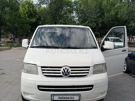 Volkswagen Transporter 2007 года за 5 800 000 тг. в Алматы – фото 2