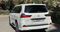 Lexus LX 570 2016 года за 33 800 000 тг. в Алматы – фото 4