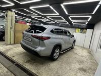 Toyota Highlander 2020 года за 19 000 000 тг. в Астана